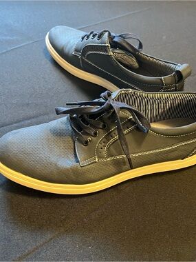 Madden casual shoes